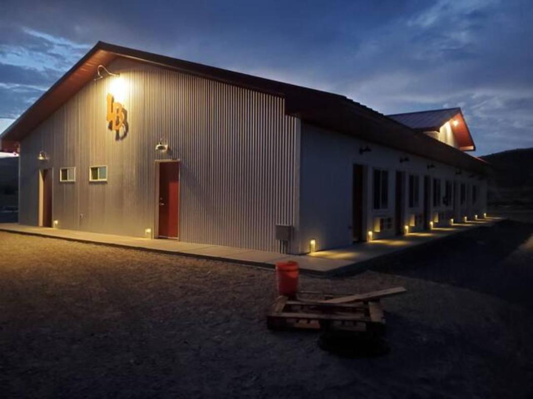 Lazy Bear Ranch Hotel Weiser ภายนอก รูปภาพ